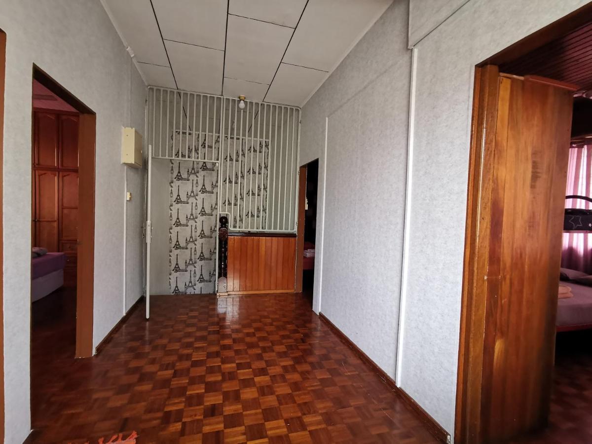 Shangrila House @ 香格里拉民宿 Tawau Kültér fotó