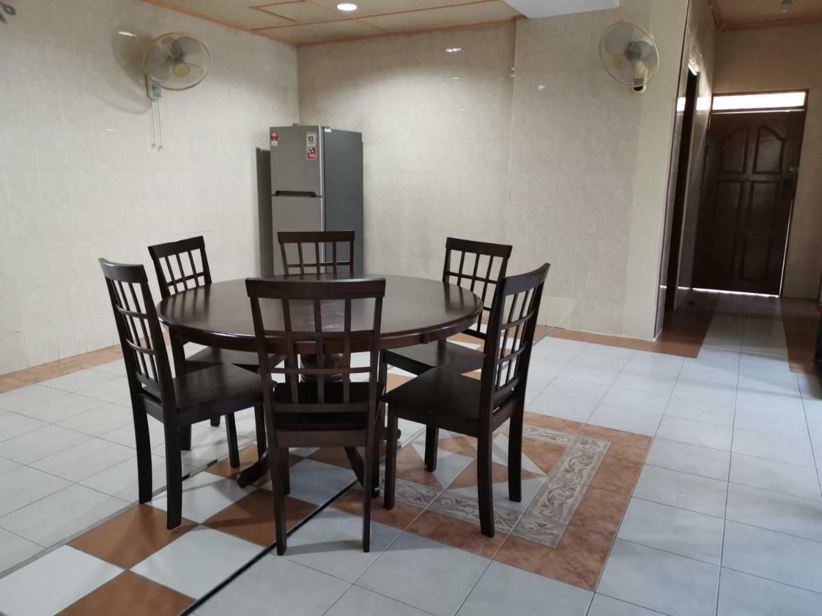 Shangrila House @ 香格里拉民宿 Tawau Kültér fotó